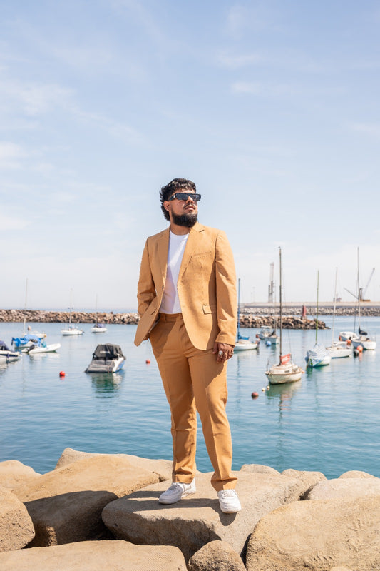 Puerto Dorado Suit