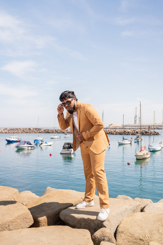 Puerto Dorado Suit