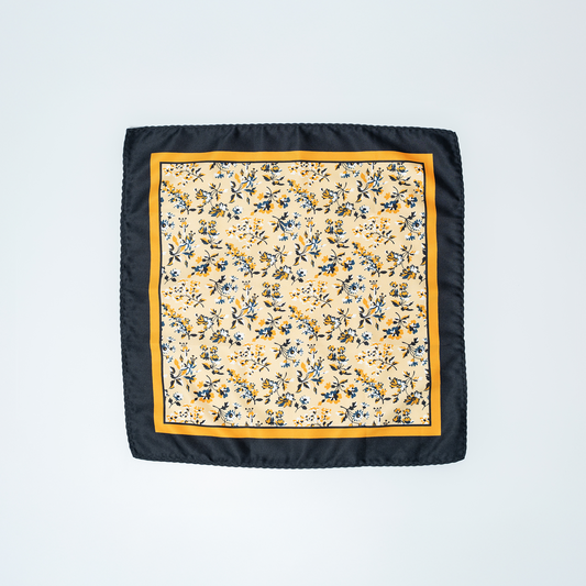 Desvelo Floral Pañuelo